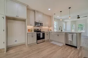 1219 Cherokee St, Longview, TX 75604 - Photo 19