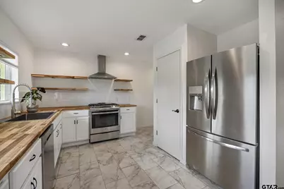 3510 McMillan, Tyler, TX 75701 - Photo 19