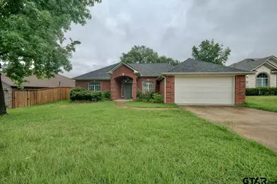 2136 Haverhill Rd, Tyler, TX 75707 - Photo 1