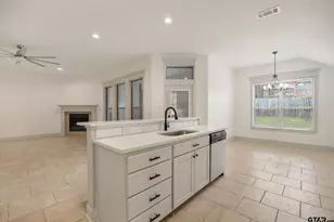 7343 Rockpoint Ln, Tyler, TX 75703 - Photo 13