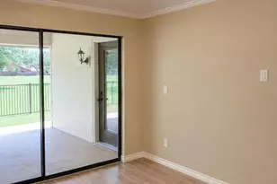 2806 Laurel Oak Dr, Garland, TX 75044 - Photo 5