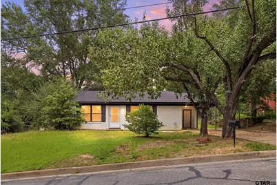 1919 Bradshaw, Tyler, TX 75702 - Photo 1