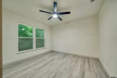 611 Hickory, Hughes Springs, TX 75656 - Photo 23