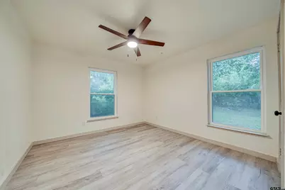 611 Hickory, Hughes Springs, TX 75656 - Photo 21