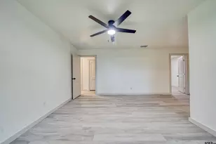 611 Hickory, Hughes Springs, TX 75656 - Photo 19