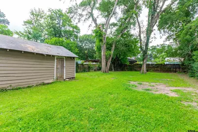 808 Owings St, Longview, TX 75602 - Photo 21