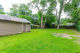 808 Owings St, Longview, TX 75602 - Photo 21