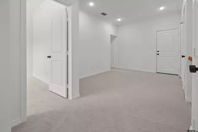 7926 Greenhill Drive, Tyler, TX 75703 - Photo 19
