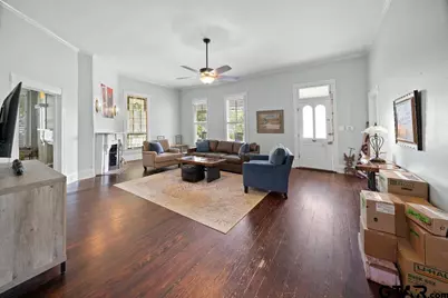 526 W Houston, Tyler, TX 75702 - Photo 3