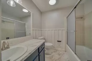 3802 W Elm St, Tyler, TX 75702 - Photo 13