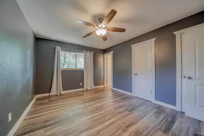 3802 W Elm St, Tyler, TX 75702 - Photo 17