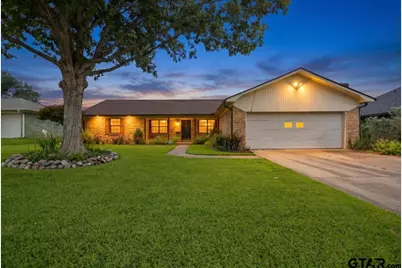 1915 Castlegate, Henderson, TX 75654 - Photo 1
