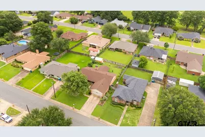 1915 Castlegate, Henderson, TX 75654 - Photo 41