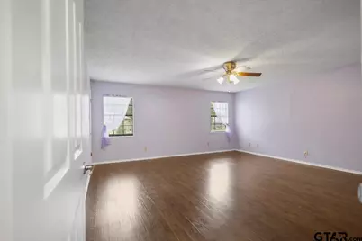 1915 Castlegate, Henderson, TX 75654 - Photo 25