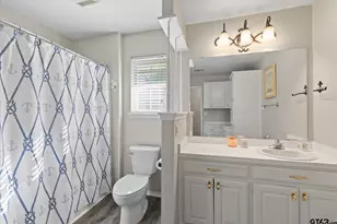 2118 W Lake Dr, Gladewater, TX 75647 - Photo 25