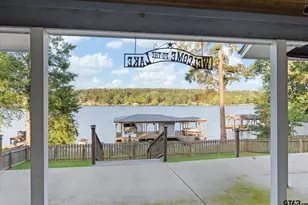 2118 W Lake Dr, Gladewater, TX 75647 - Photo 29
