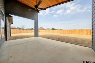 636 Prince Ln, Tyler, TX 75704 - Photo 37