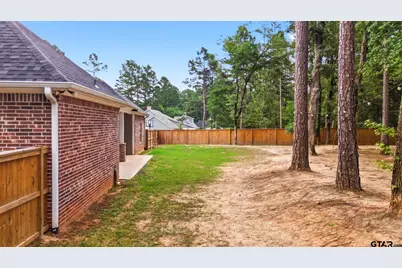4033 Hanover Pl., Tyler, TX 75701 - Photo 27