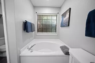509 Quail Ln, Whitehouse, TX 75791 - Photo 17