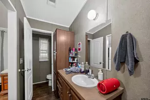 2143 Co Rd 4118, Jacksonville, TX 75766 - Photo 39