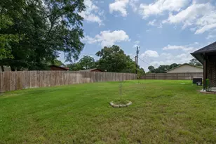21317 Dean St, Chandler, TX 75758 - Photo 25