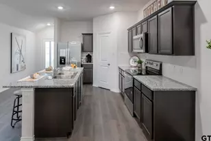 1627 Blaire Dr, Tyler, TX 75704 - Photo 9