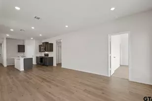 1635 Blaire Dr, Tyler, TX 75704 - Photo 17