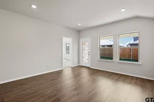 1635 Blaire Dr, Tyler, TX 75704 - Photo 15