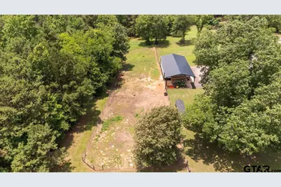 704 W Ross, Troup, TX 75789 - Photo 45