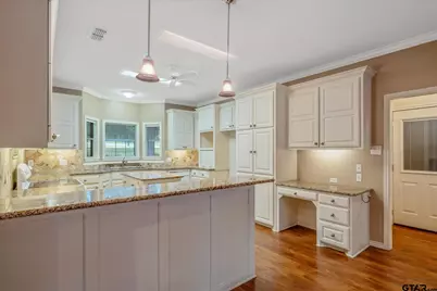 21473 Sorrell Dr, Troup, TX 75789 - Photo 9