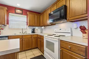 265 Crestview Dr, Jacksonville, TX 75766 - Photo 9