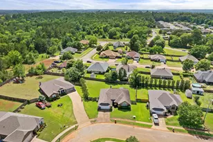 265 Crestview Dr, Jacksonville, TX 75766 - Photo 29