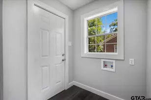 1304 N Ross, Tyler, TX 75702 - Photo 15