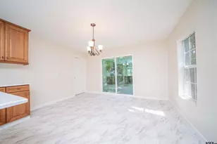 1502 E Birdsong St, Longview, TX 75602 - Photo 7