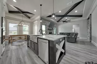 12121 Oak Grove Dr, Tyler, TX 75706 - Photo 11