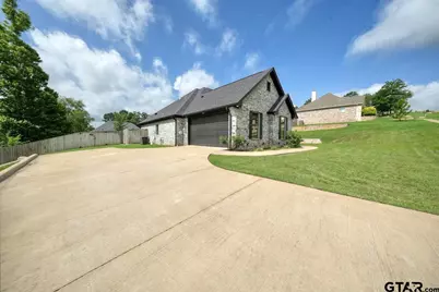 12121 Oak Grove Drive, Tyler, TX 75706 - Photo 43