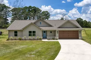 574 Co Rd 2745, Mineola, TX 75773 - Photo 1
