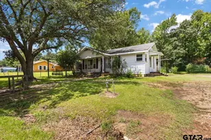 705 Oak St, Bullard, TX 75757 - Photo 3