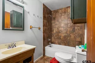 705 Oak St, Bullard, TX 75757 - Photo 7