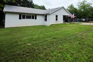 603 Horton St, Quitman, TX 75783 - Photo 3