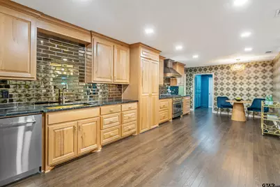 606 Tremont St, Tyler, TX 75701 - Photo 11