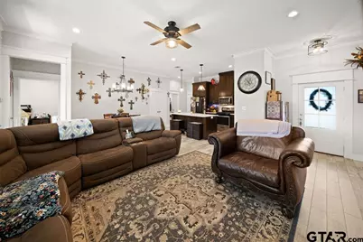 217 Smith Cir, Lindale, TX 75771 - Photo 5