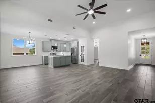 105 Brandon St, Troup, TX 75789 - Photo 17