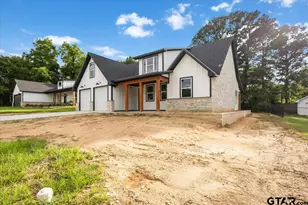 105 Brandon St, Troup, TX 75789 - Photo 3