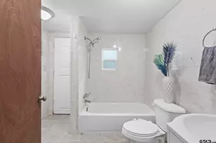 215 W Grand Ave, Marshall, TX 75670 - Photo 19