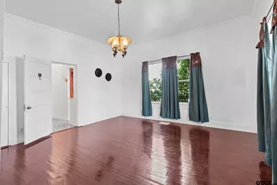 215 W Grand Avenue, Marshall, TX 75670 - Photo 21