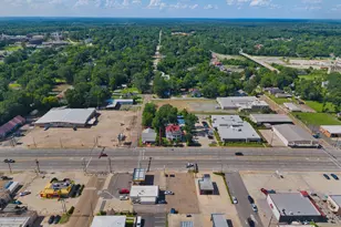 215 W Grand Ave, Marshall, TX 75670 - Photo 25