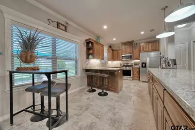 312 Kingdom Blvd, Lindale, TX 75771 - Photo 17