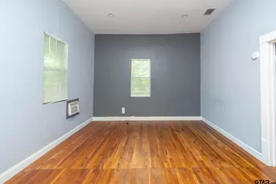 428 W Bow St, Tyler, TX 75702 - Photo 9