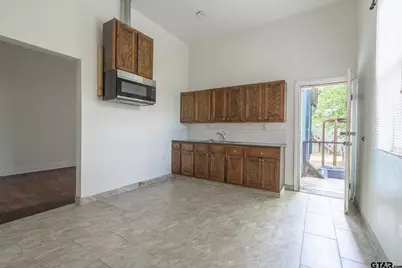 428 W Bow St, Tyler, TX 75702 - Photo 31